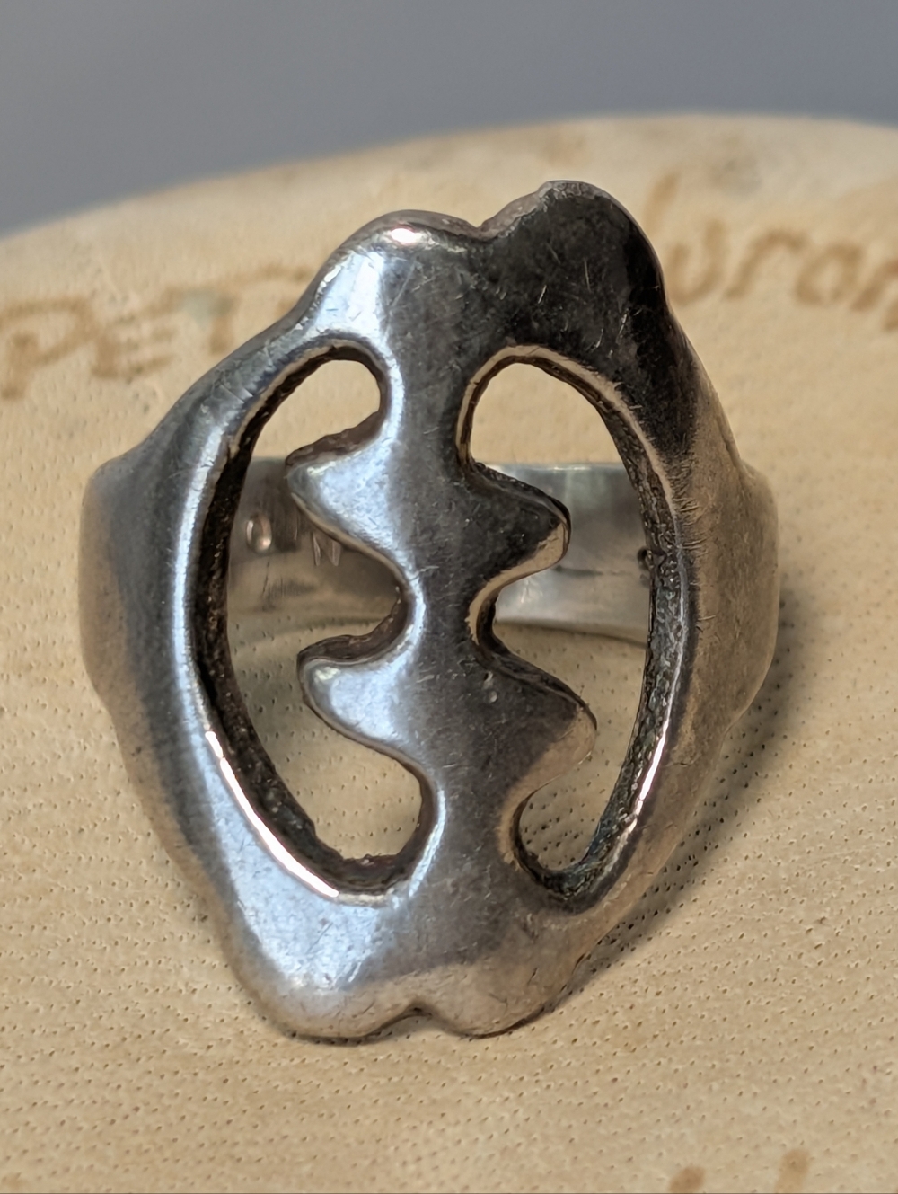 D. JALIS CREATION Sterling Silver Gye Nyame Ring Modernist Sz 9